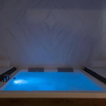 Wellness Con Jacuzzi Per 2 Persone Lejlighed