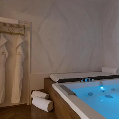 Wellness Con Jacuzzi Per 2 Persone Venedig